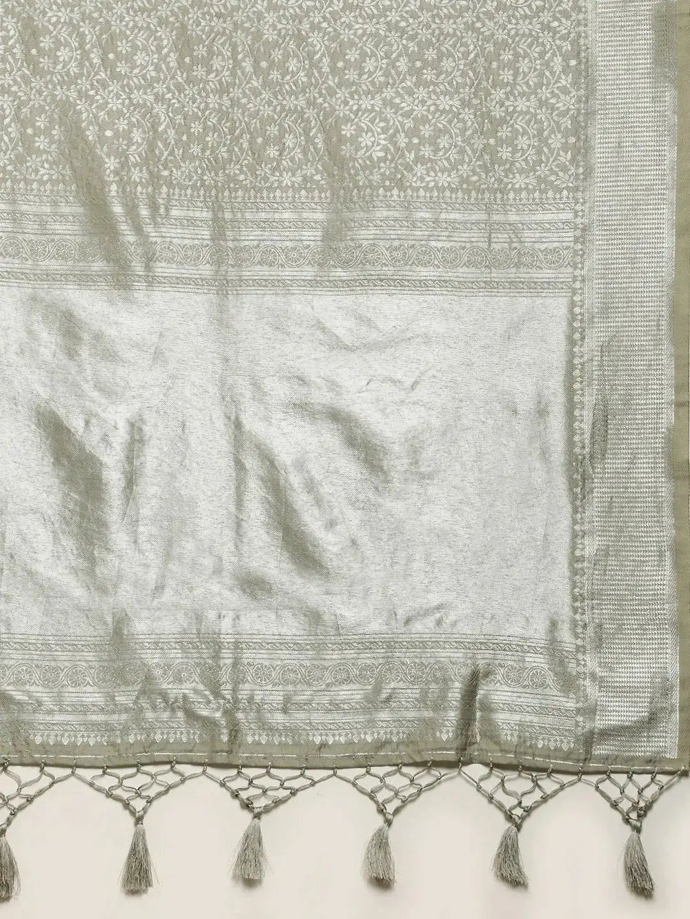  Exclusive Zari Border Kanjivaram Silk Saree