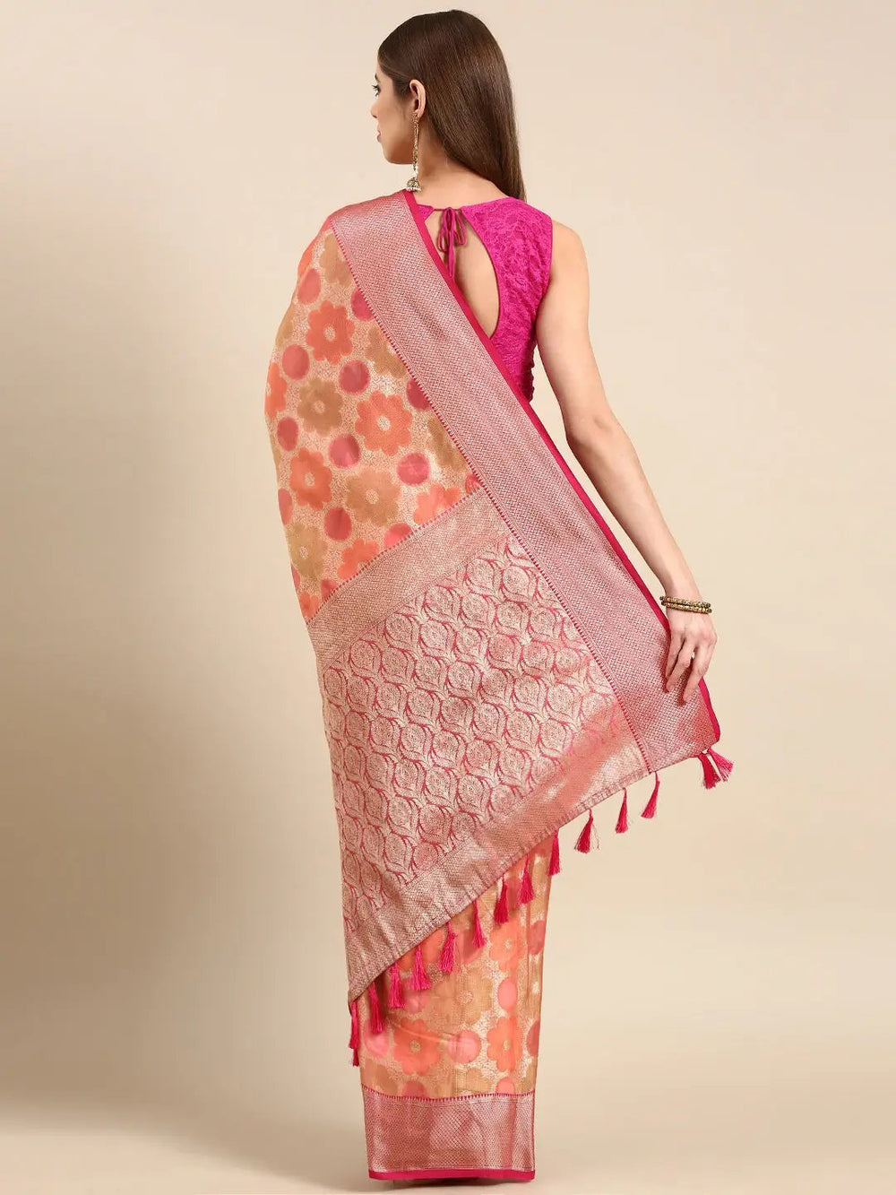 Soft Silk Kanjivaaram Saree With Ethnic Motif Border