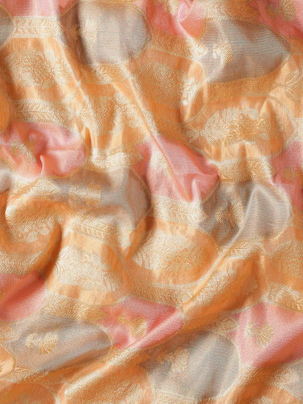 Soft Silk Kanjivaaram Saree With Ethnic Motif Border