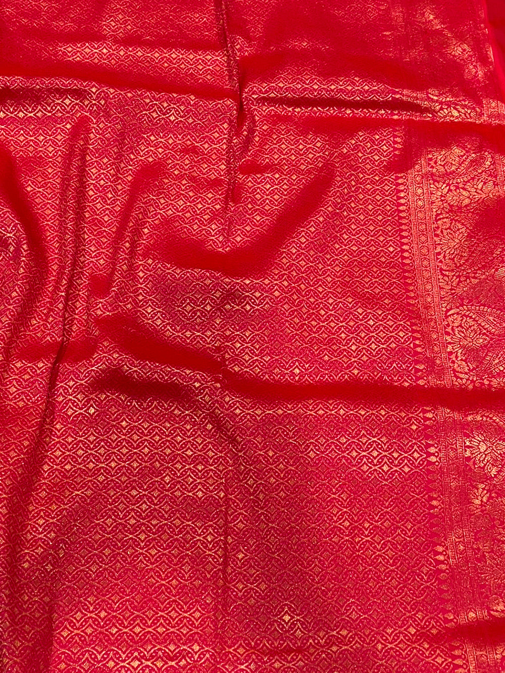 Golden Harmony Banarasi Silk Saree