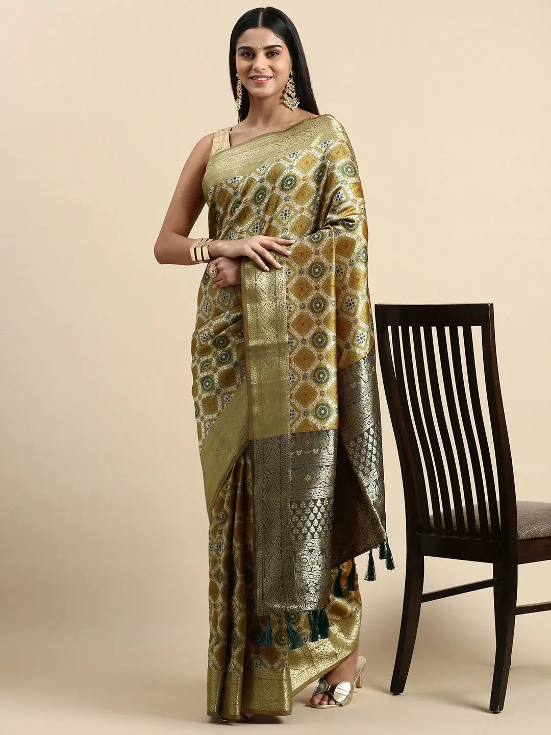 Patola Soft Silk Banarasi Saree With Zari border 