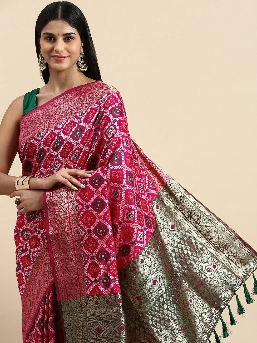 Patola Soft Silk Banarasi Saree With Zari border 