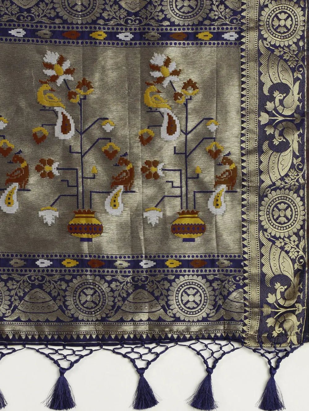 Patola Soft Silk Banarasi Saree With Zari border 