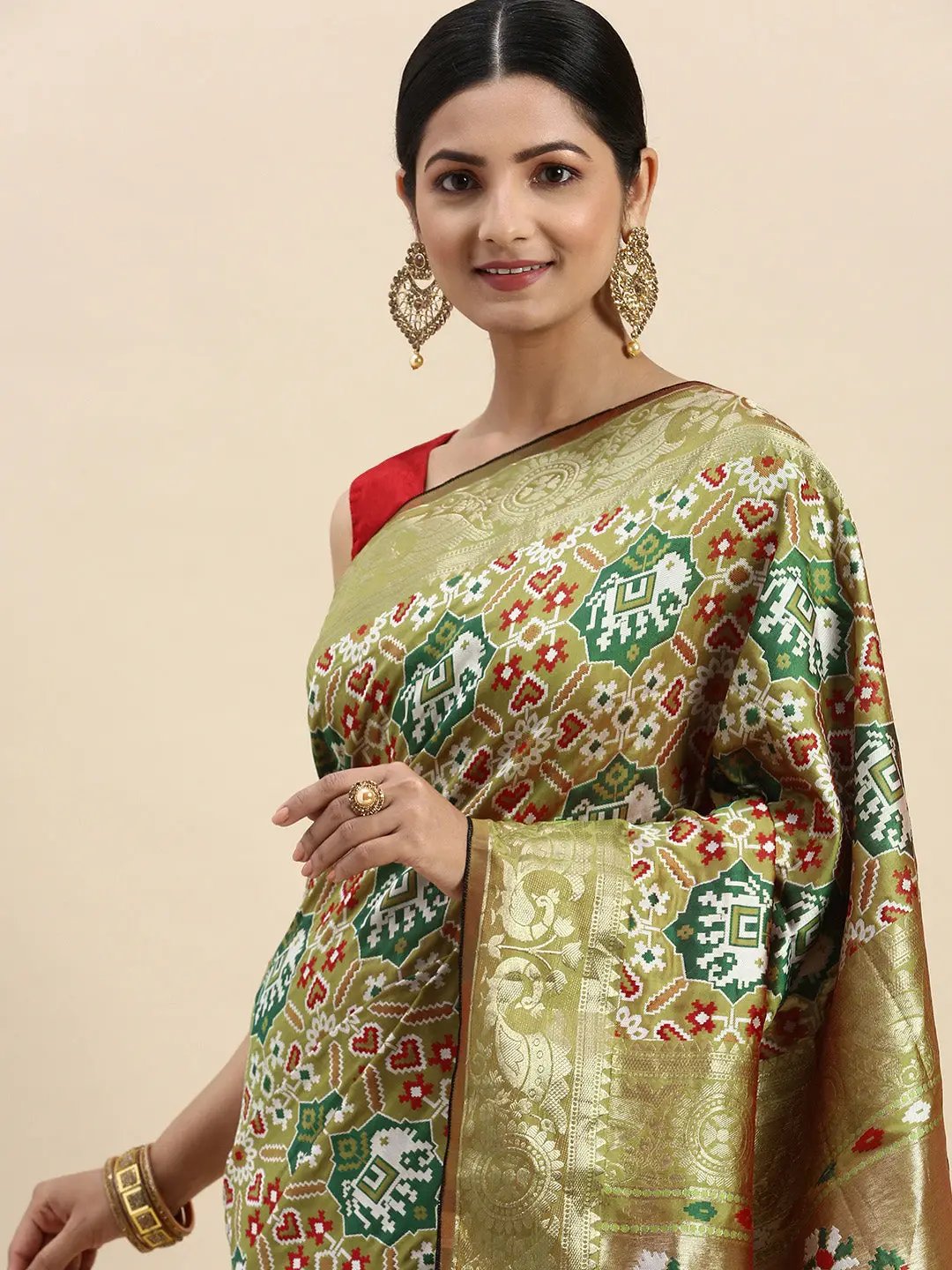 Patola Soft Silk Banarasi Saree With Zari border 