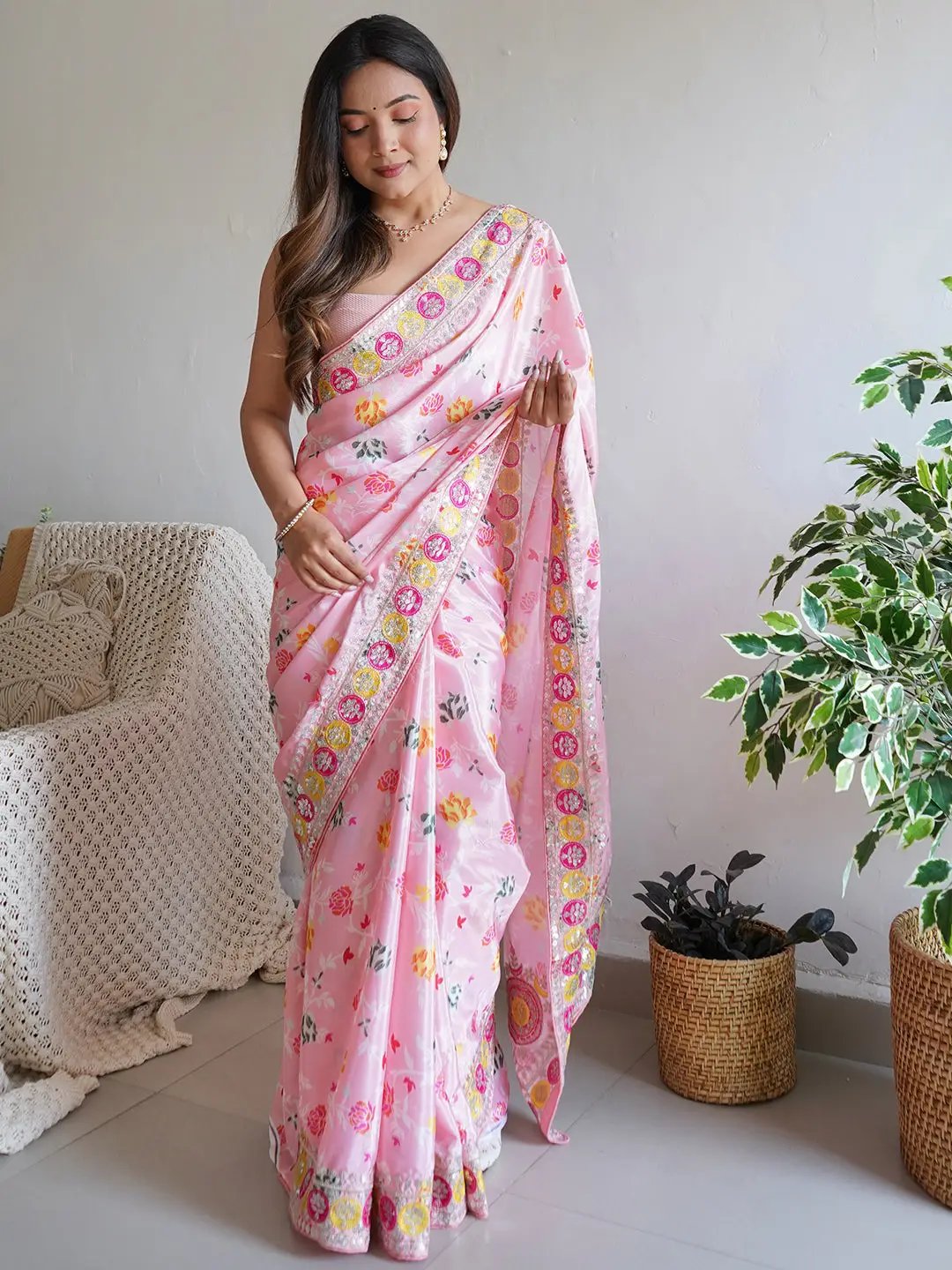 Vastranand Elegant Floral Digital Printed Chinon Silk Saree