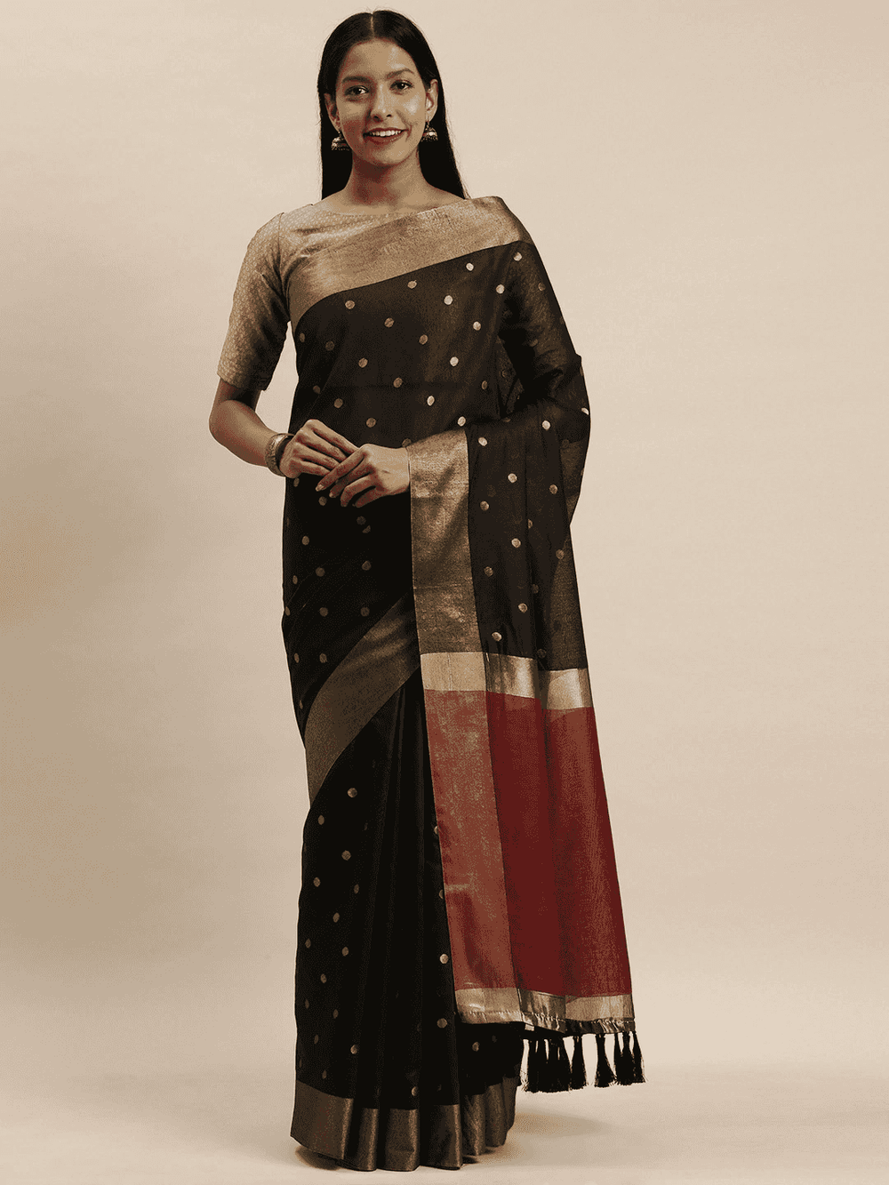Stylish Banarasi Silk Saree With Woven Design And Zari Work