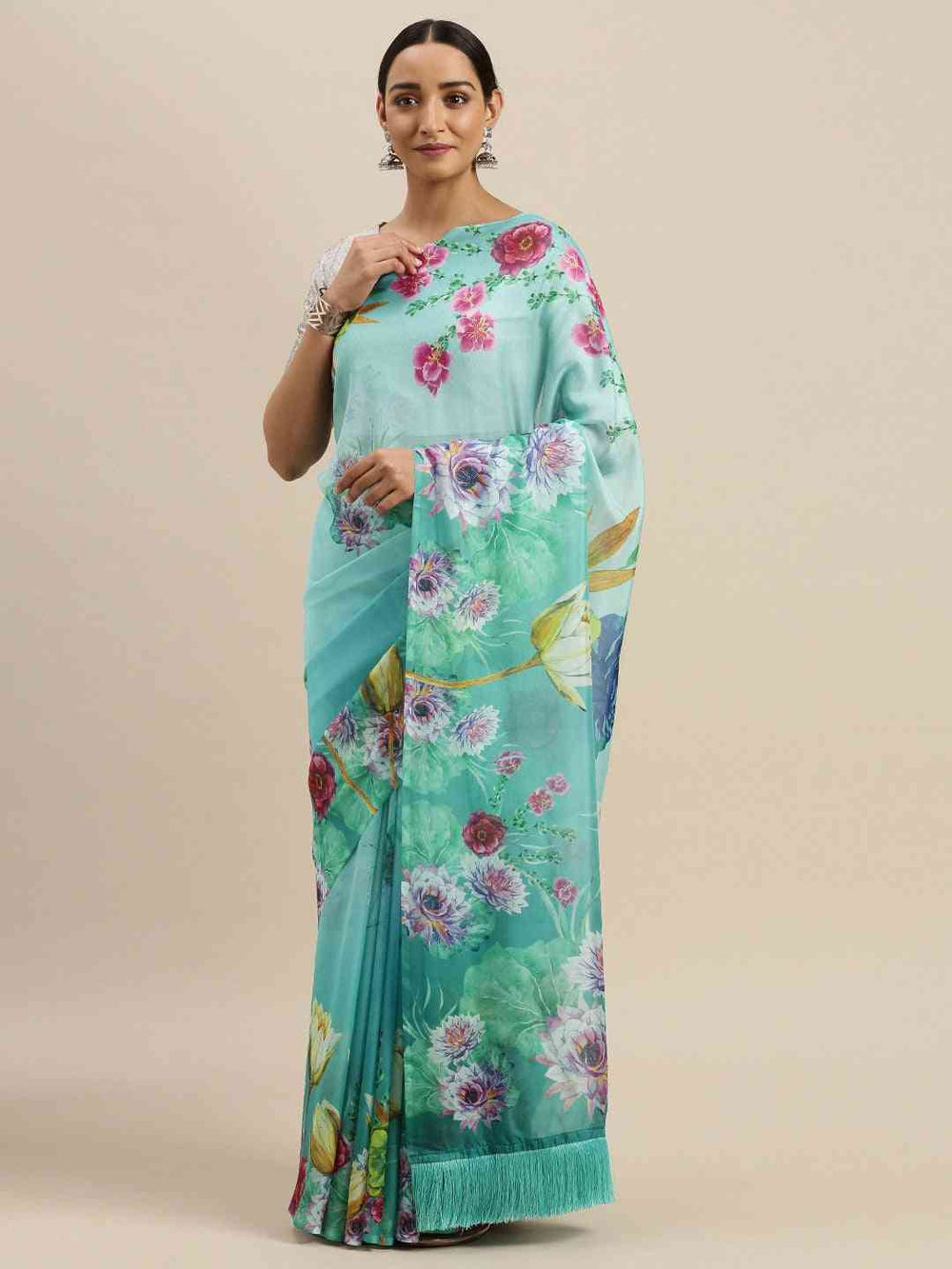 Vastranand Exclusive Celebrity Floral Printed Silk Saree 
