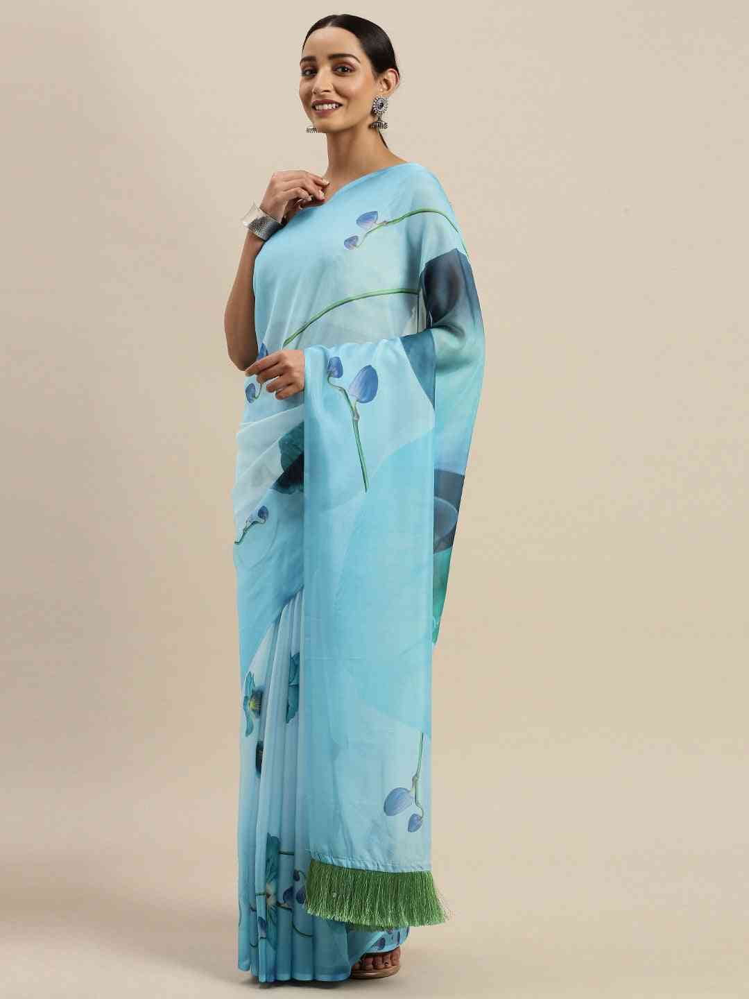 Stylish Celebrity Floral Print Silk Saree With Resham Tassel