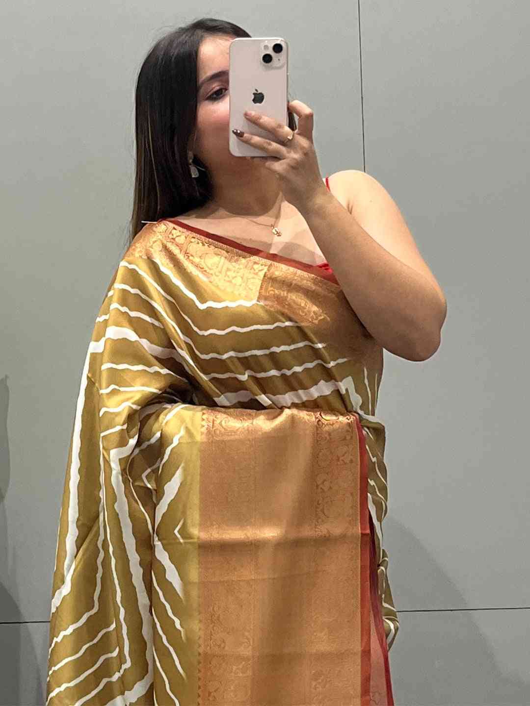 Exclusive Kanchi Zari Border Lehria Saree