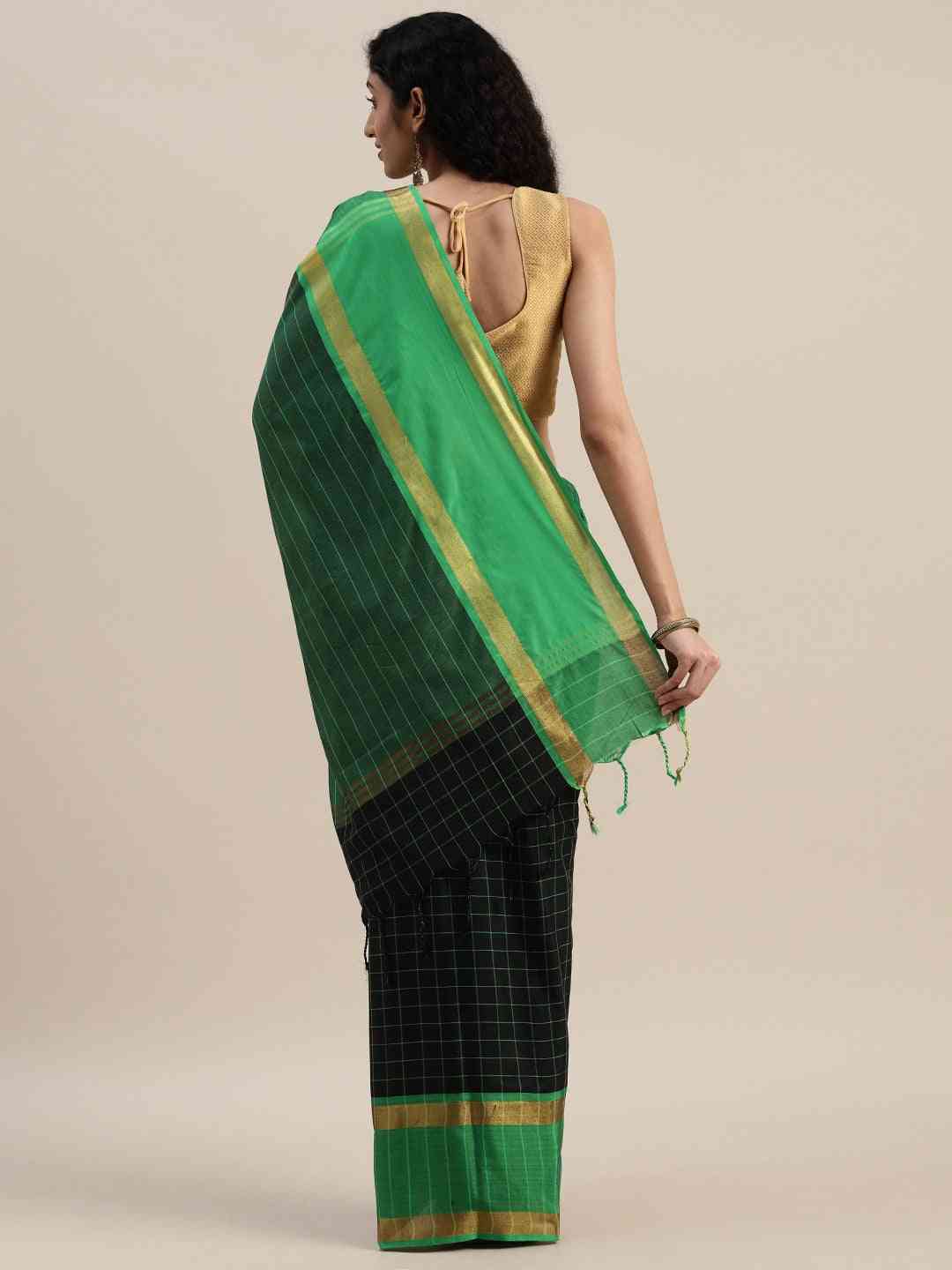 Stylish Uppada Checked Saree With Zari Border