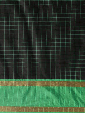Stylish Uppada Checked Saree With Zari Border