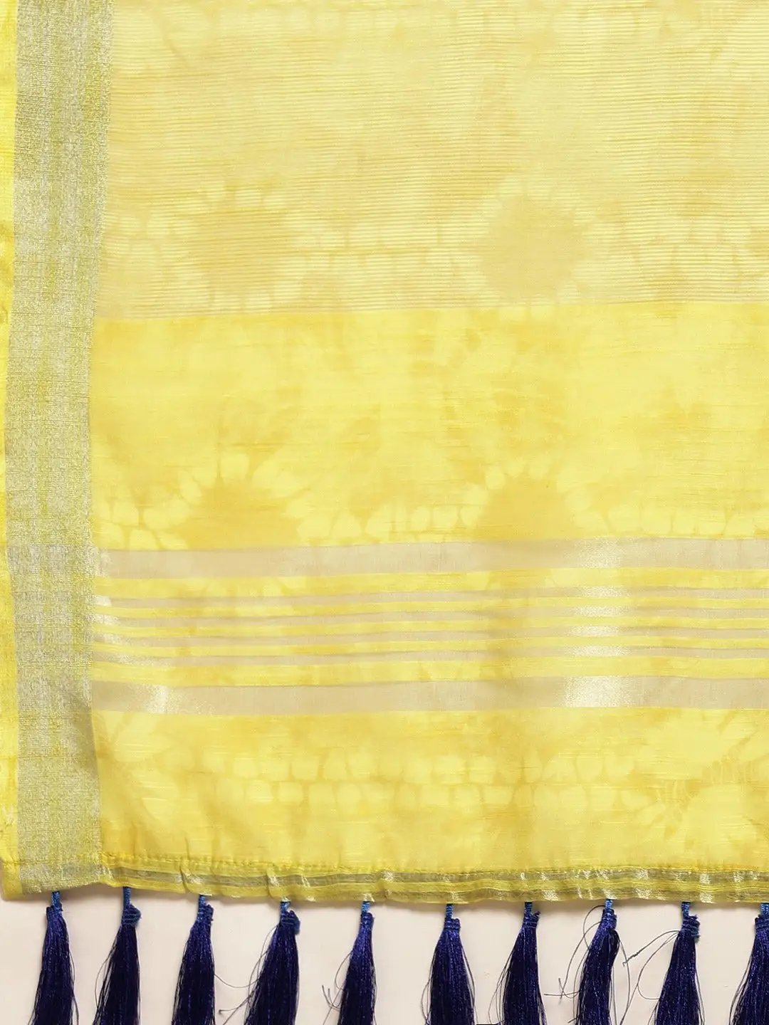 Digital Flower Print Desine Soft Linen Saree