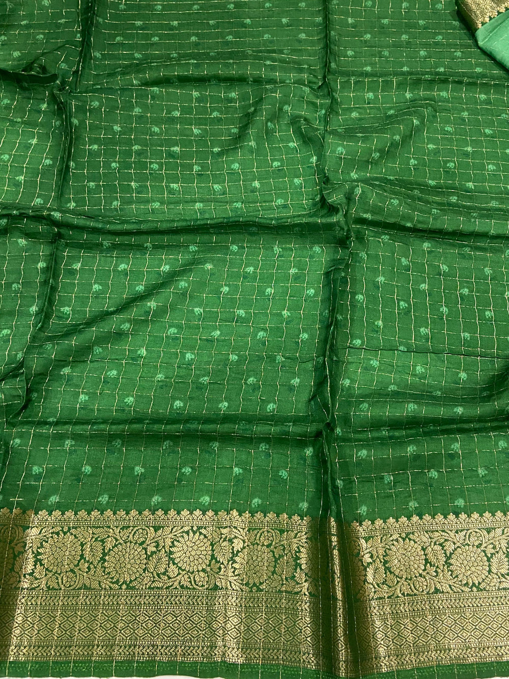 Green Floral Zari Chex Saree