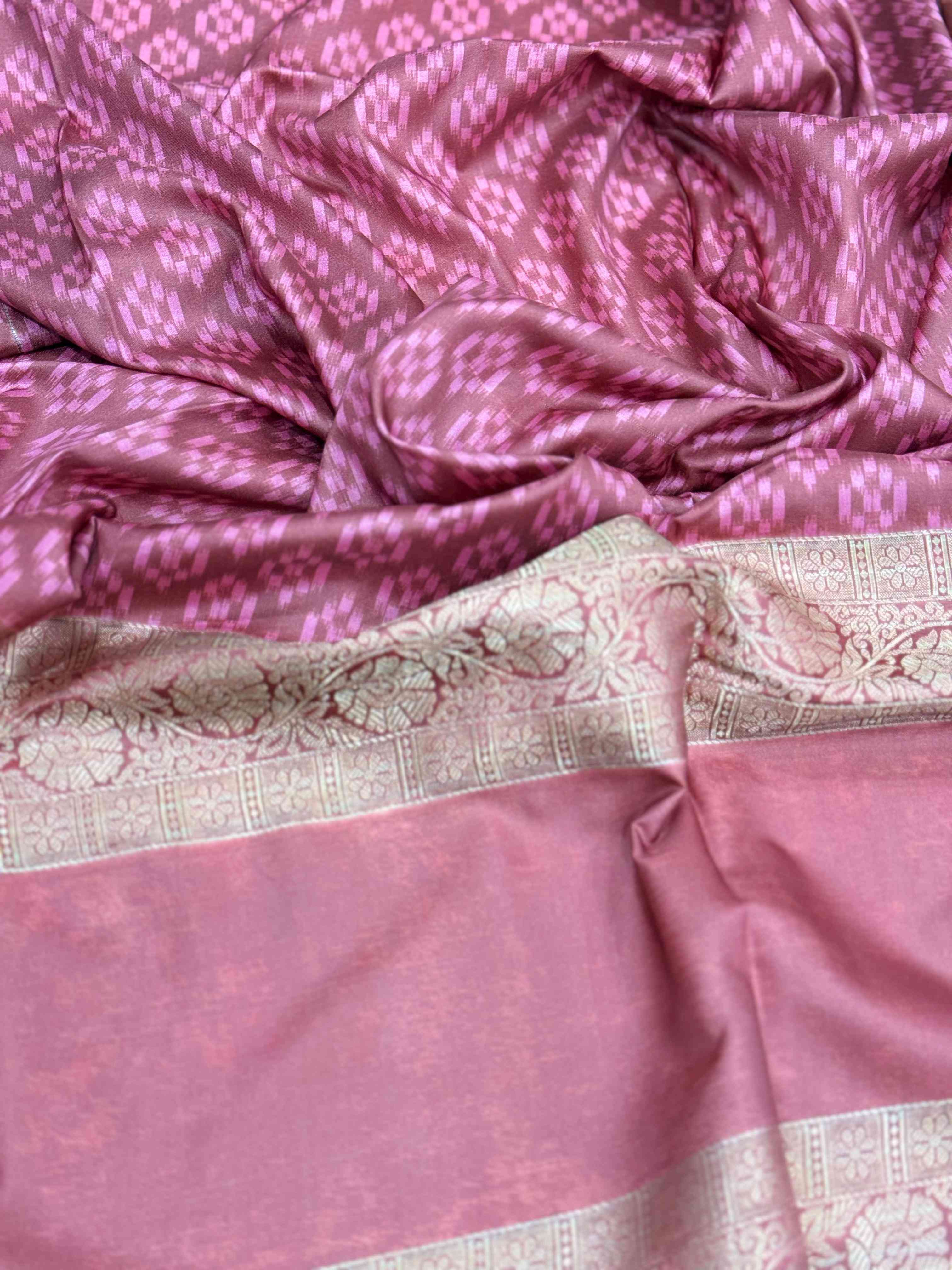 Green Silk Blend Lehriya Saree


