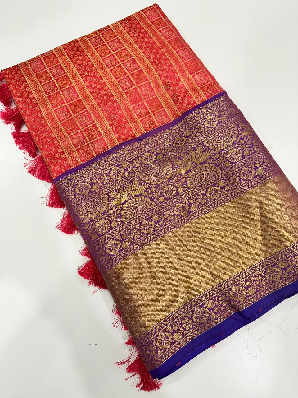 Banarasi Woven Design Saree With Zari Border