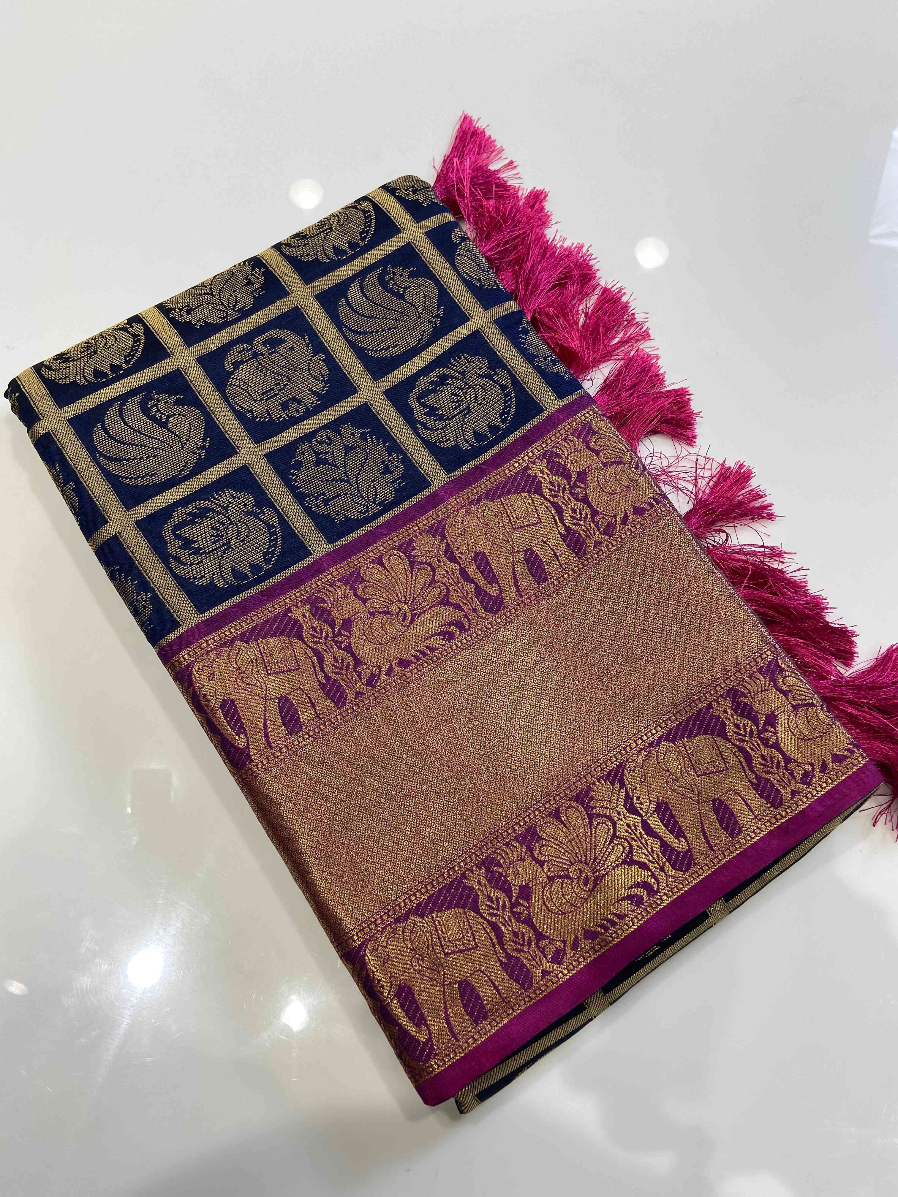  Banarasi Black Colour Woven Design Silk Cotton Saree 