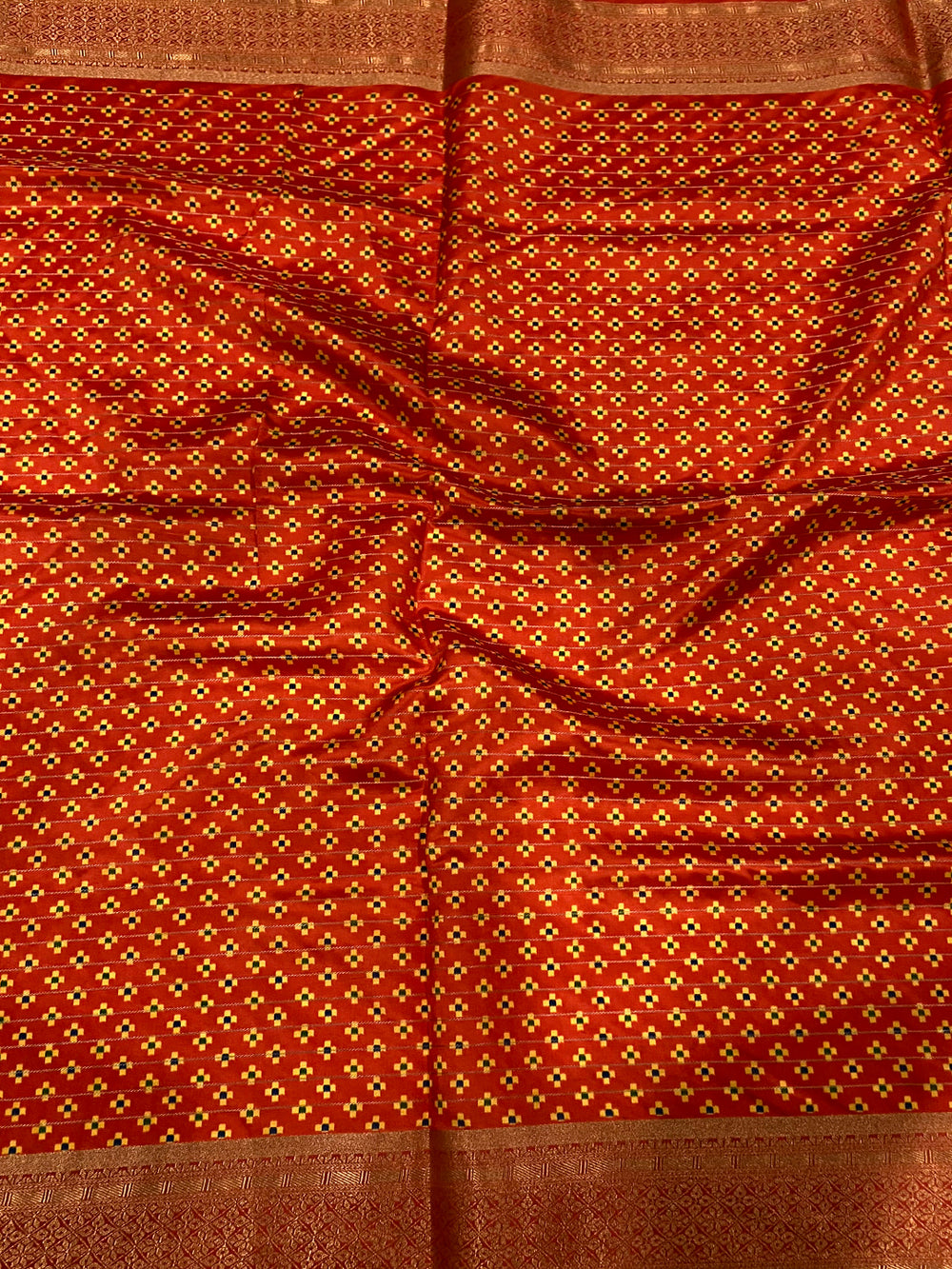 Designer Soft Silk Zari Chex Saree