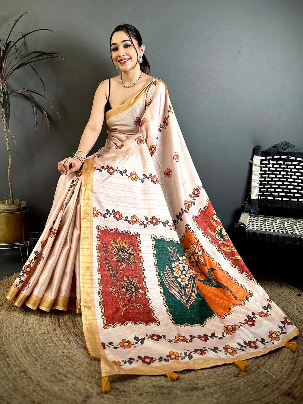 Blush Beige Soft Silk Kalamkari Print Saree - view 2
