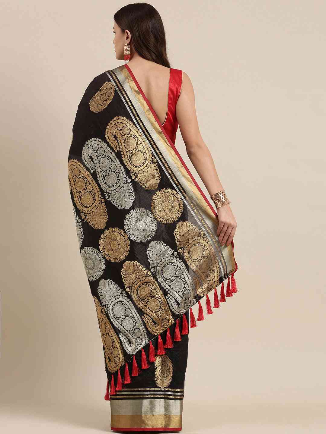  Kanjivaram Black Colour Woven Design Silk Saree