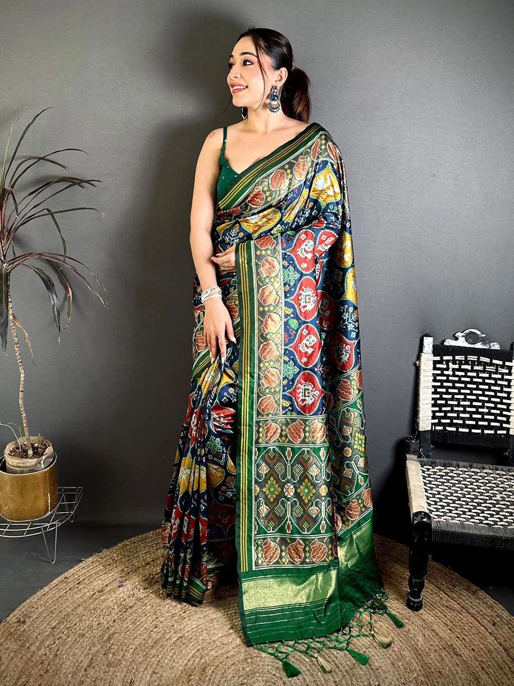 Elegant Dark Tone Ikkat Patola Silk Saree - view 4