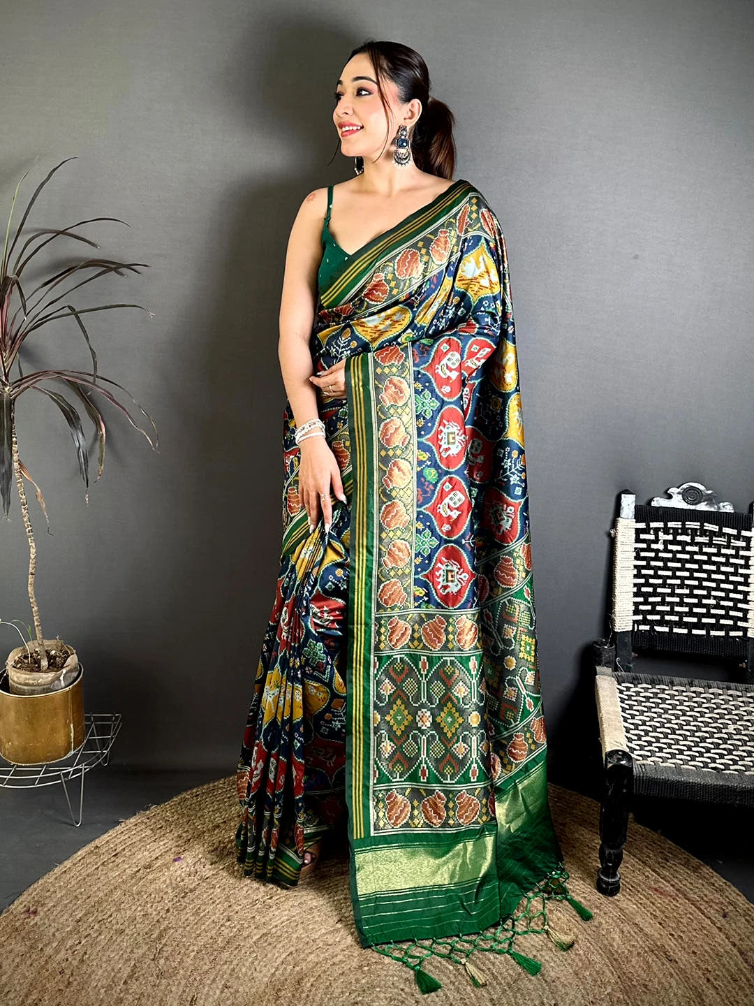 Elegant Dark Tone Ikkat Patola Silk Saree - view 4