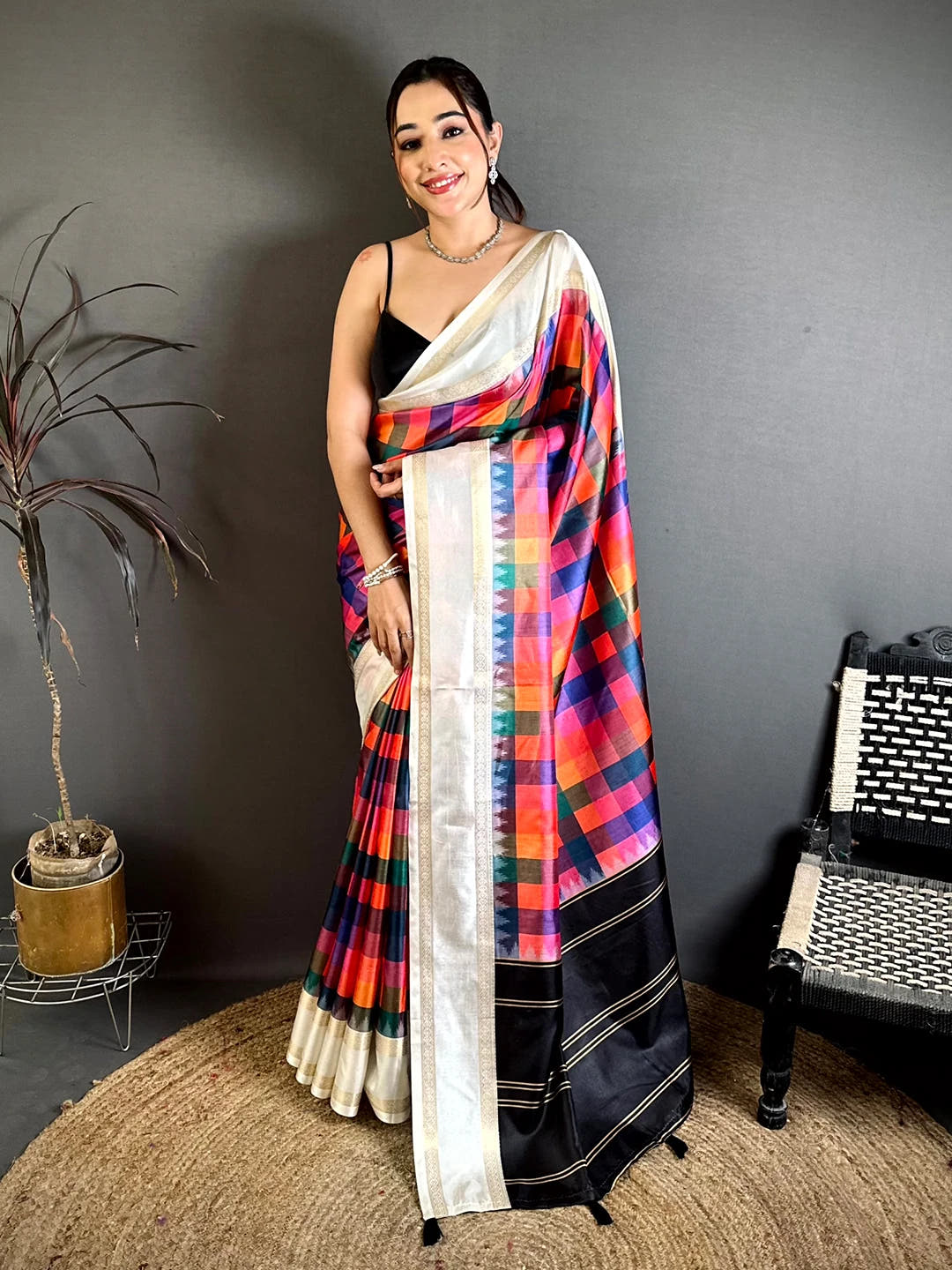 Elegant Paalum Pazhamum Printed Silk Saree - view 4