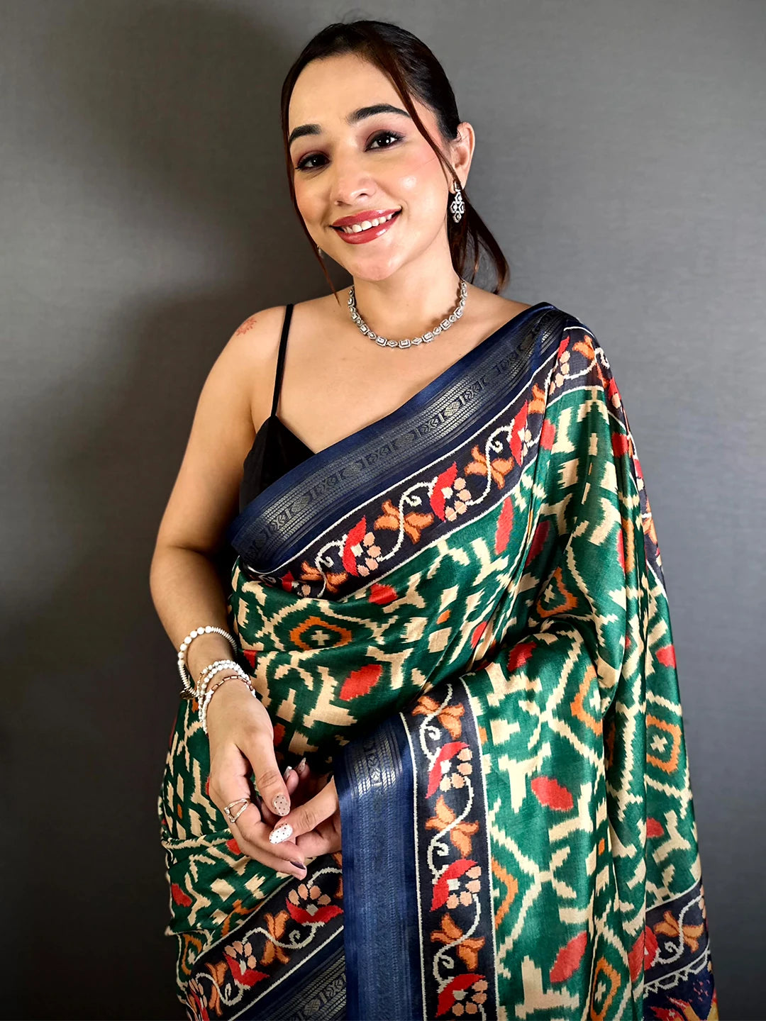 Emerald Green Soft Silk Ikkat Print Saree - view 3