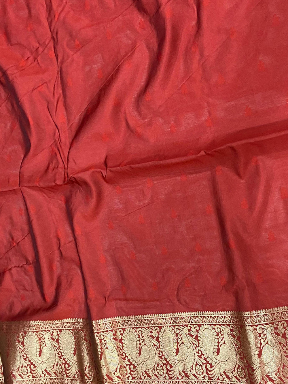 Lime Banarasi Silk Saree With Pattu Zari Border