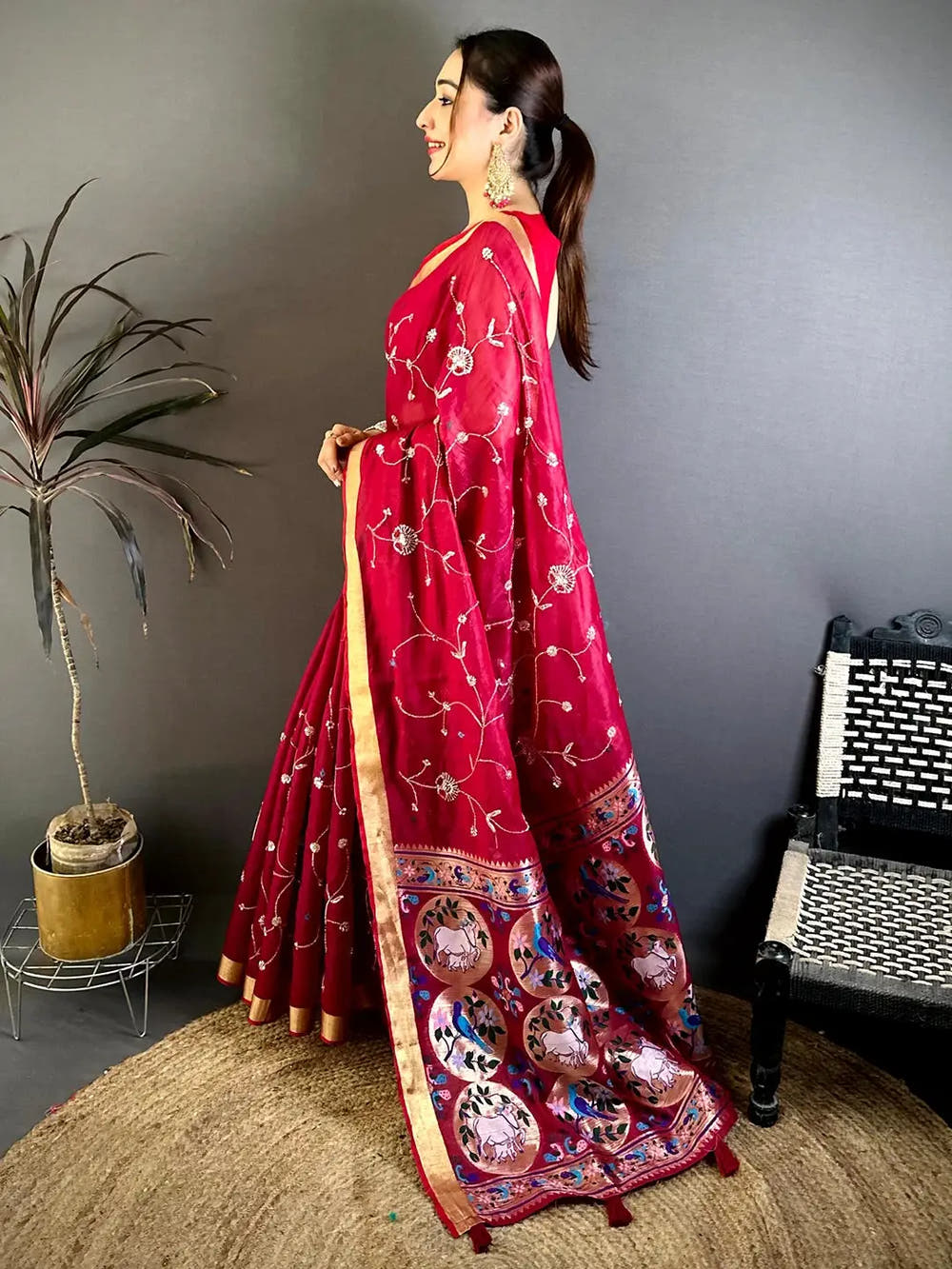 Pink Linen Chanderi Pearl Bead Work Saree