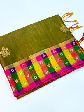 Green Soft Silk Paalum Pazhamum Border Saree