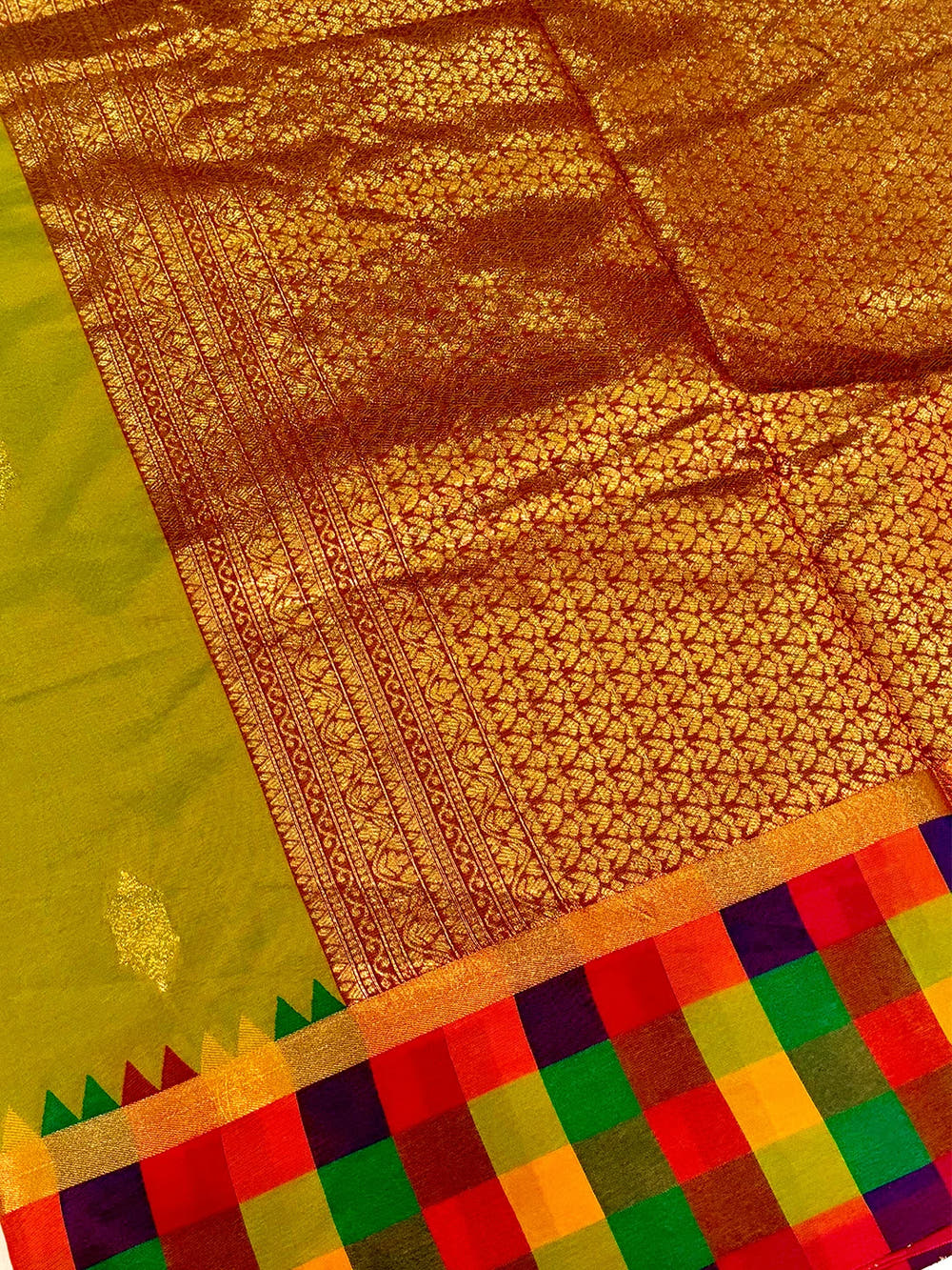 Radiance Paalum Pazhamum Rich Pallu Silk Saree