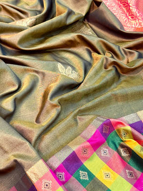 Green Soft Silk Paalum Pazhamum Border Saree