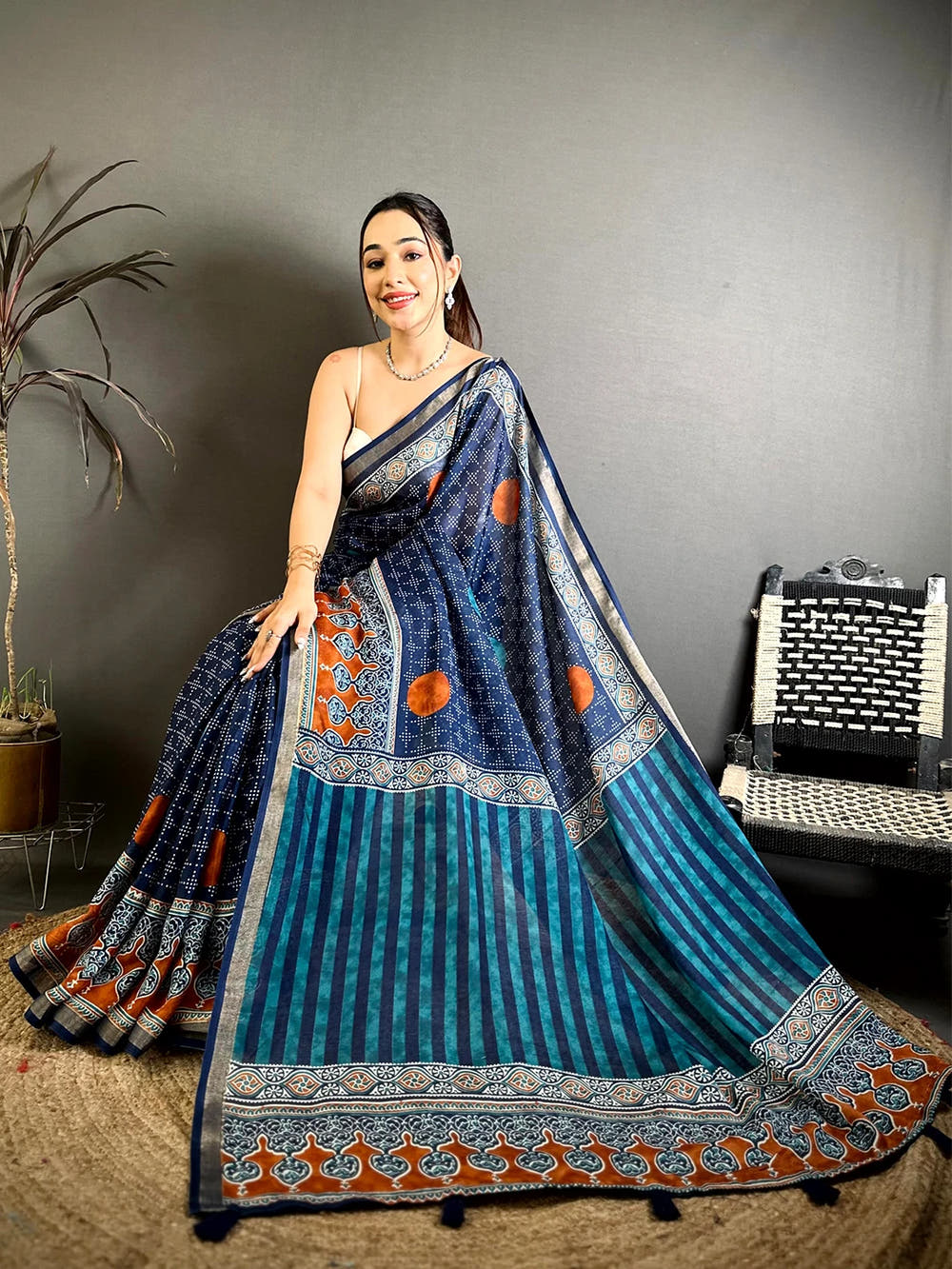 Navy Mul Cotton Bandhani Ajrak Print Saree