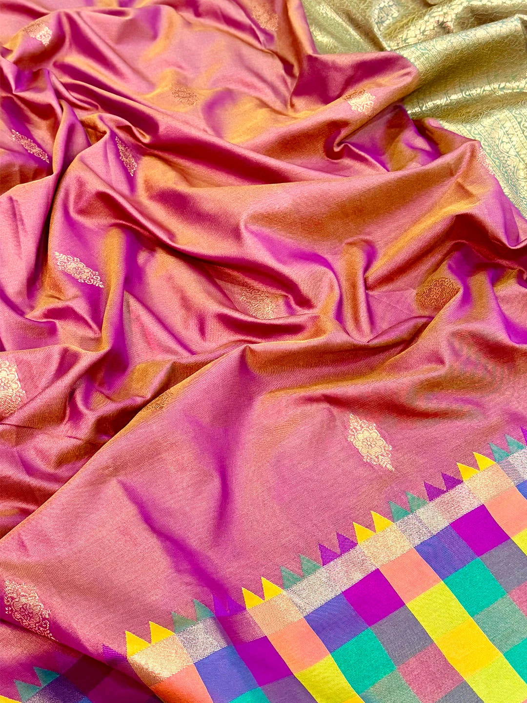 Artisan Paalum Pazhamum Rich Pallu Silk Saree