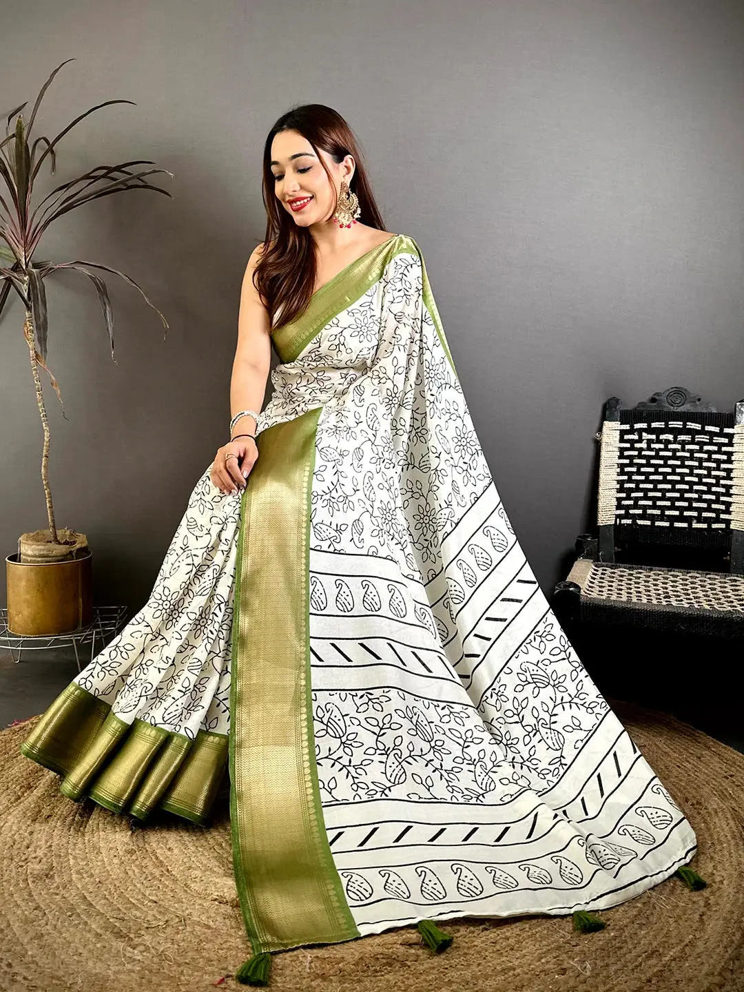 Radiant Soft Dola Silk Black Ink Kalamkari Saree