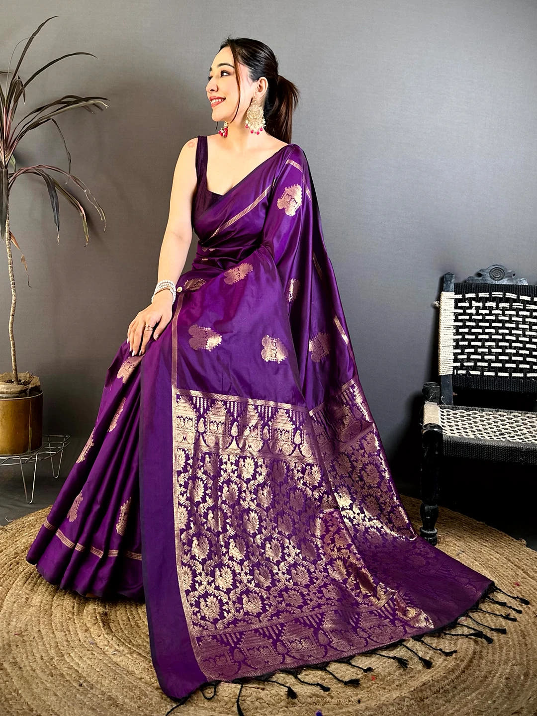 Elegant Purple Zari Butta Soft Silk Saree