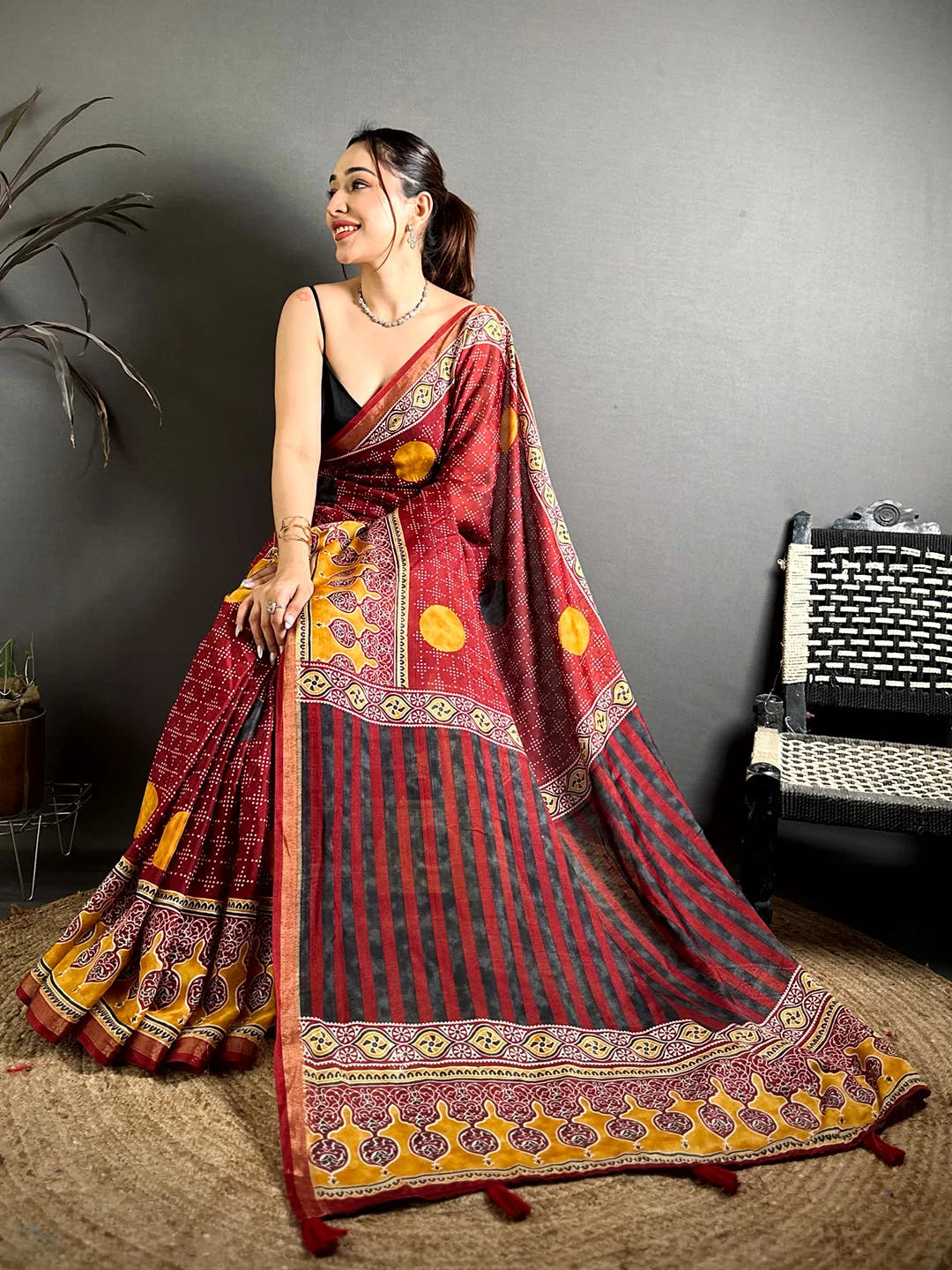 Maroon Mul Cotton Bandhani Ajrak Print Saree