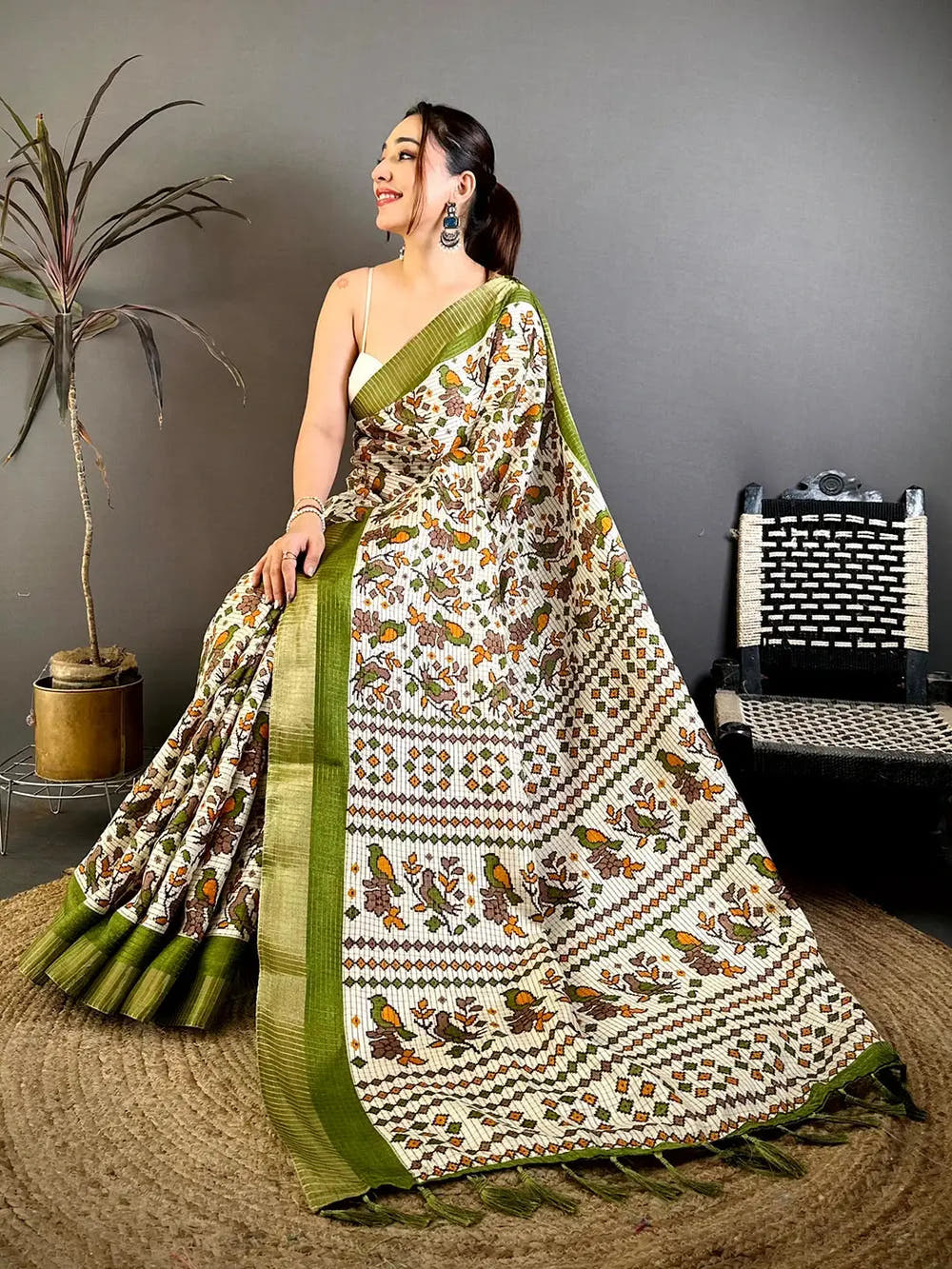 Olive Bird Printed Tussar Check Saree