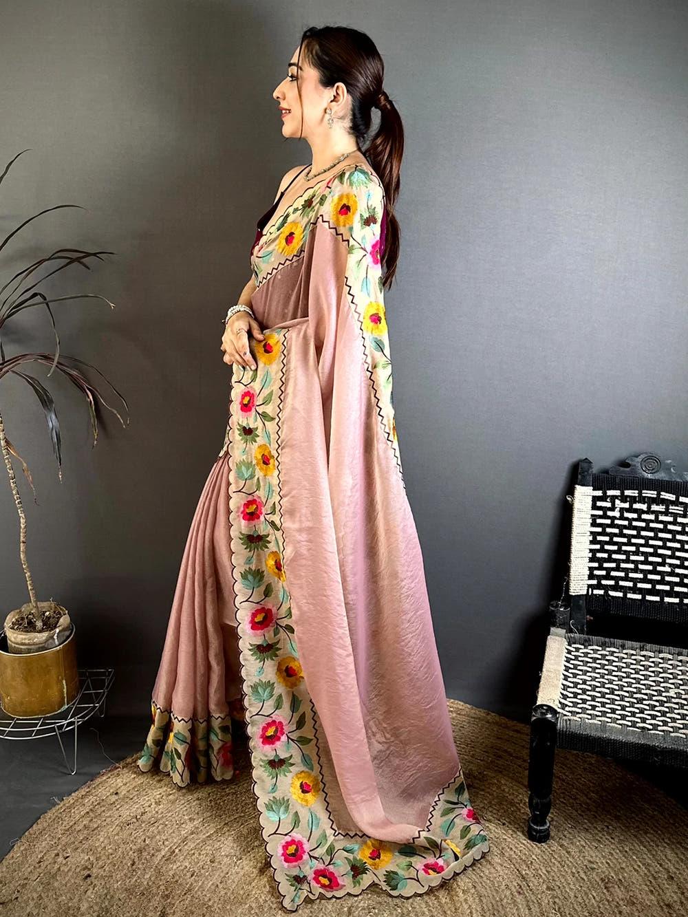 Pink Soft Crush Silk Resham Floral Border Saree