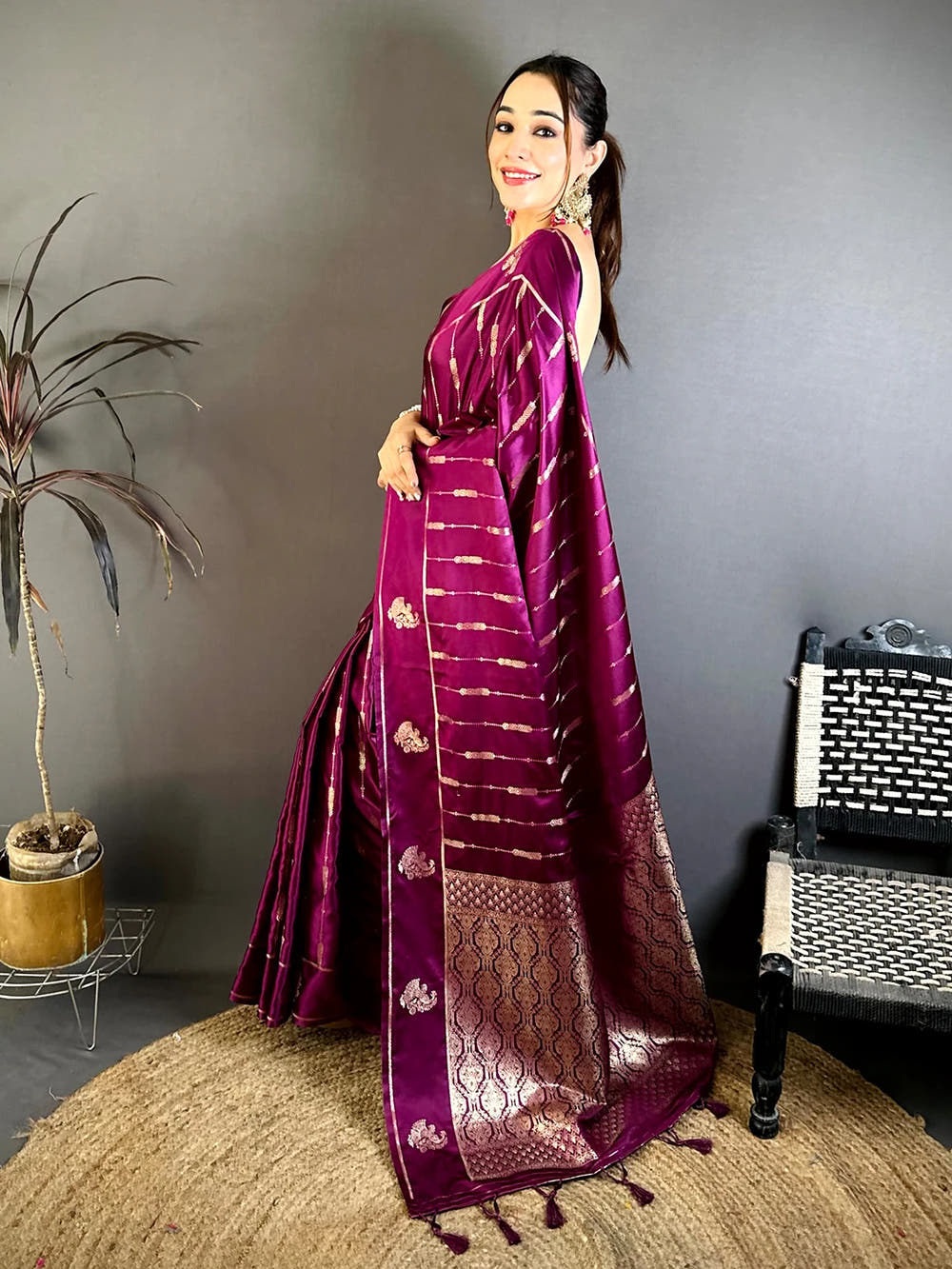 Artisan Mashru Silk Zari Weaving Saree