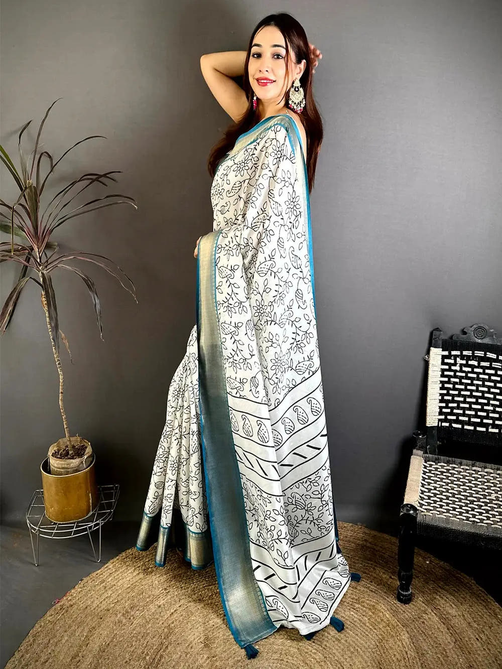Regal Soft Dola Silk Black Ink Kalamkari Saree