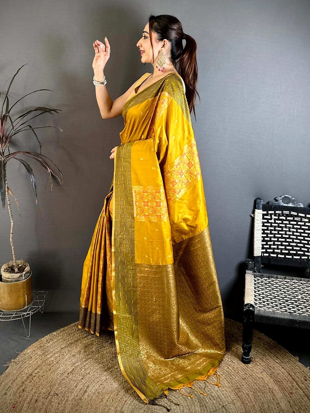 Radiance Soft Silk Ikkat Pochampally Saree
