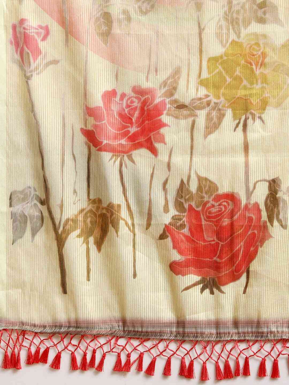 Exclusive Maheshwari Floral Printed Saree With Zari Border
