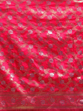  Pure Banarasi Zari Silk Saree With Ethnic Motifs Work