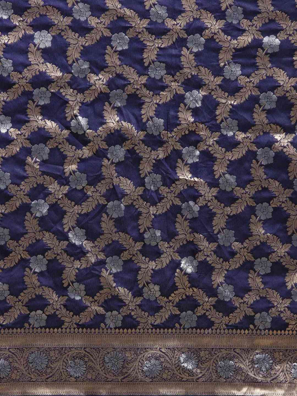 Stylish Pure Banarasi Zari Silk Saree With Ethnic Motifs