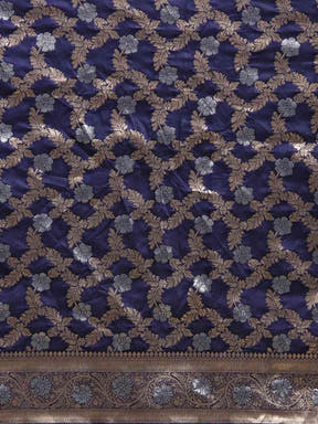 Stylish Pure Banarasi Zari Silk Saree With Ethnic Motifs