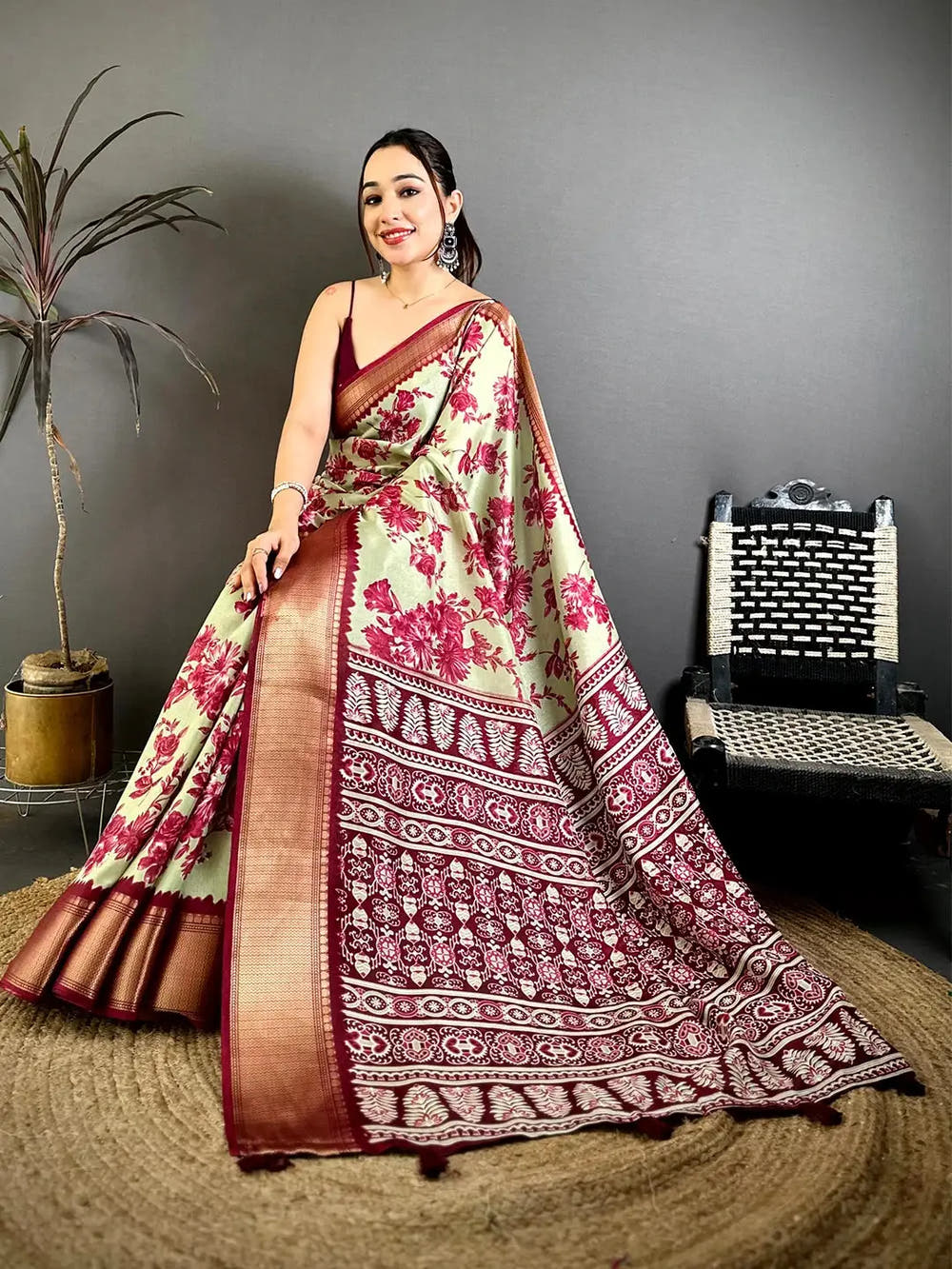 Stylish Pista Floral Print Soft Dola Saree