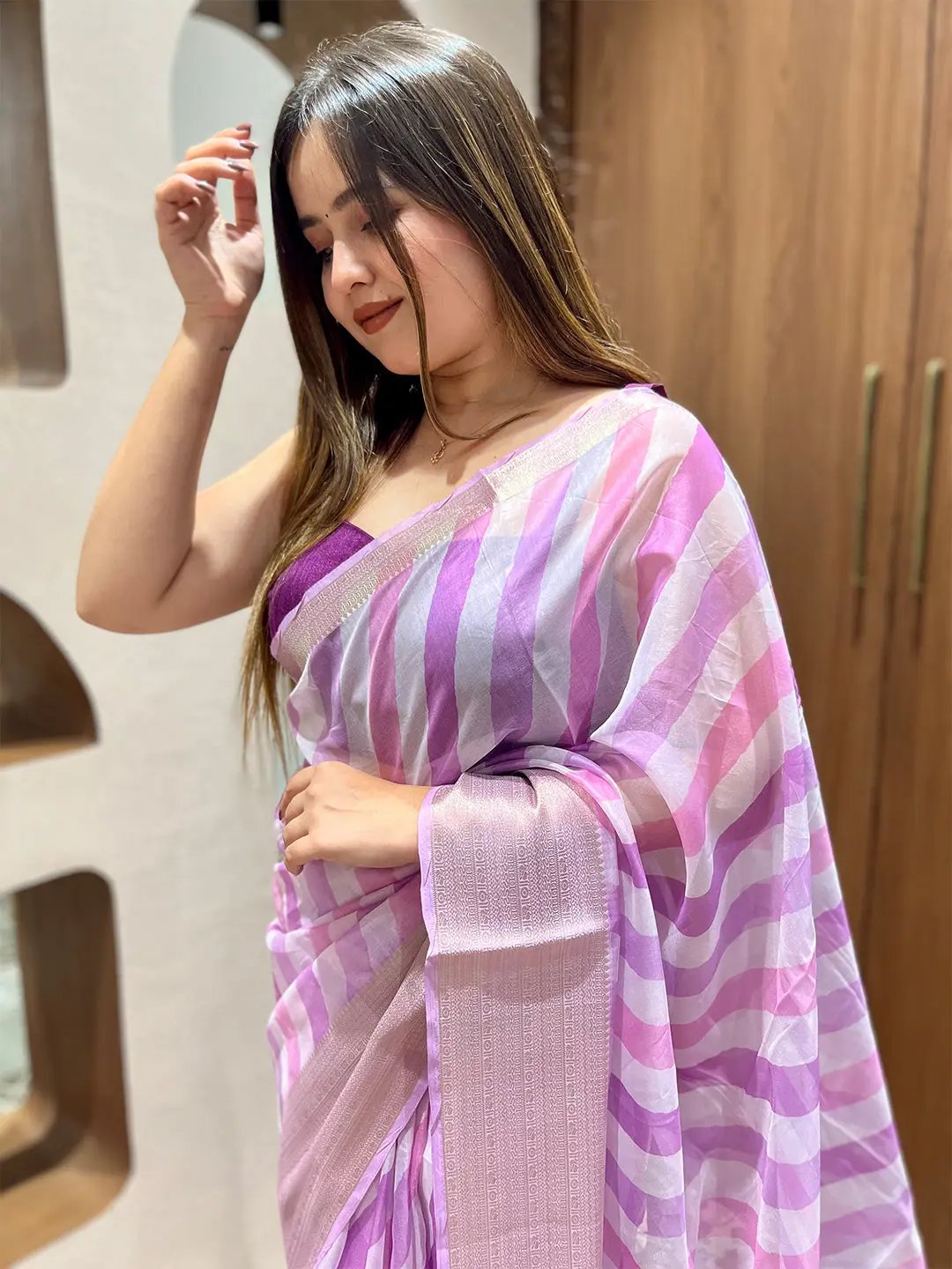 Elegant leheriya print organza saree for party wear